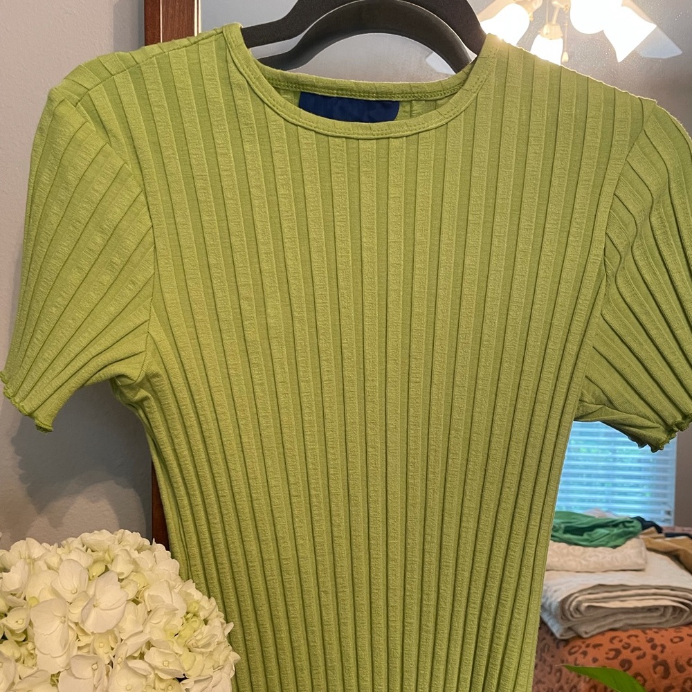 SIMON MILLER Osuna Rib top in Algae